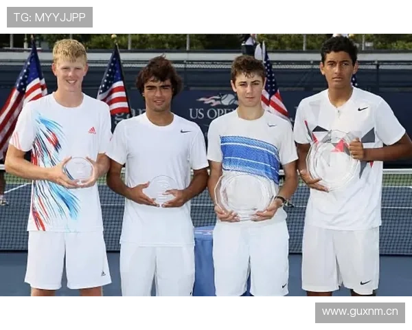 乔丹·汤普森赛场像战士，生活像隔壁大哥，关于他的钱我开始怀疑人生