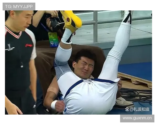 孙铭徽真在家也这么拼？听说厨房比球场还残酷…