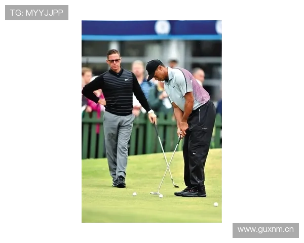 泰格·伍兹把车库改成练习场，想想我家的阳台就酸了